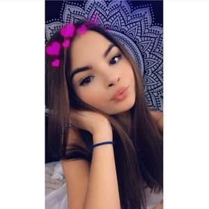 Meet your Posher, Ashley